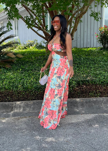 Essence Of Paradise Maxi Dress